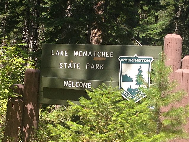 Lake Wenatchee State Park Sign