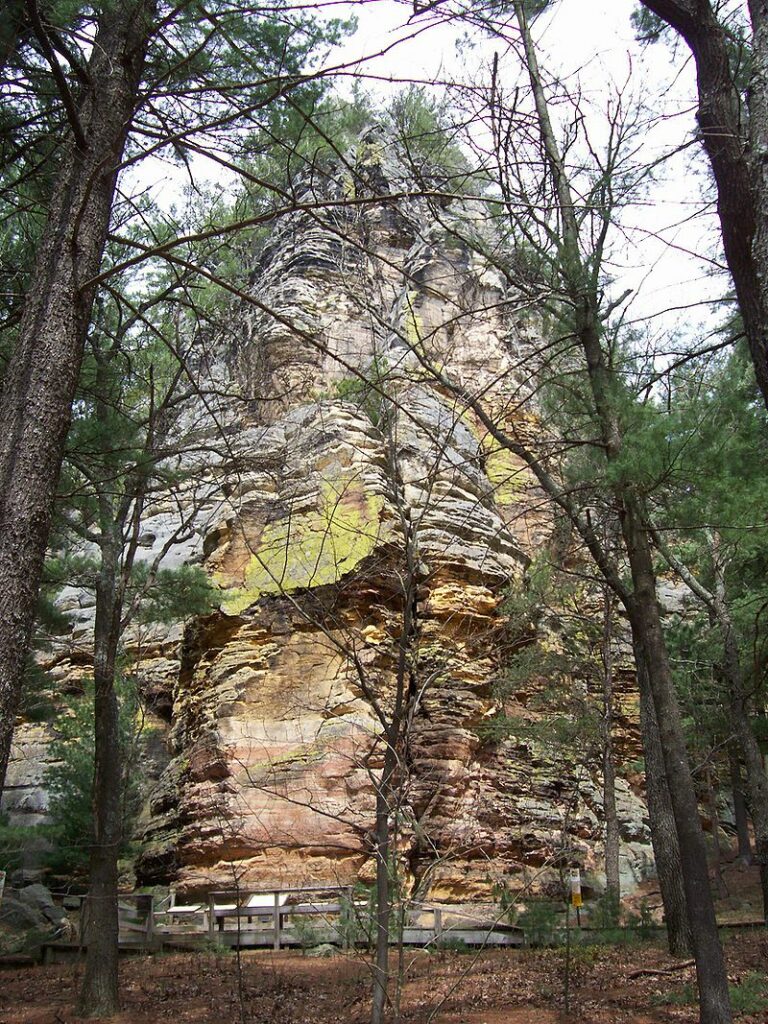 Roche-a-Cri State Park